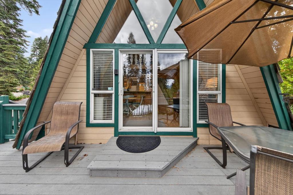 454 Peninsula Drive A - B, Lake Almanor, CA 96137 — photo 1