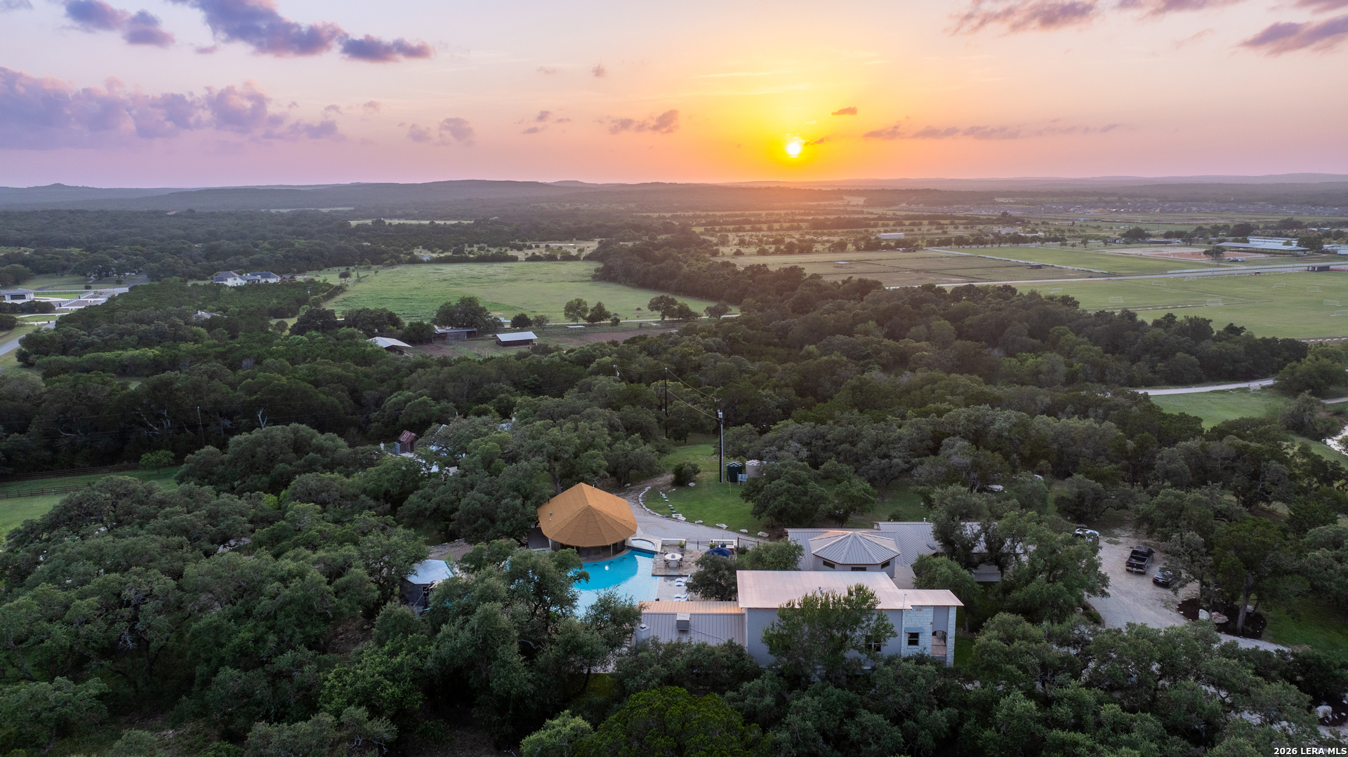 188 SPECHT RD, San Antonio, TX 78260 — photo 1