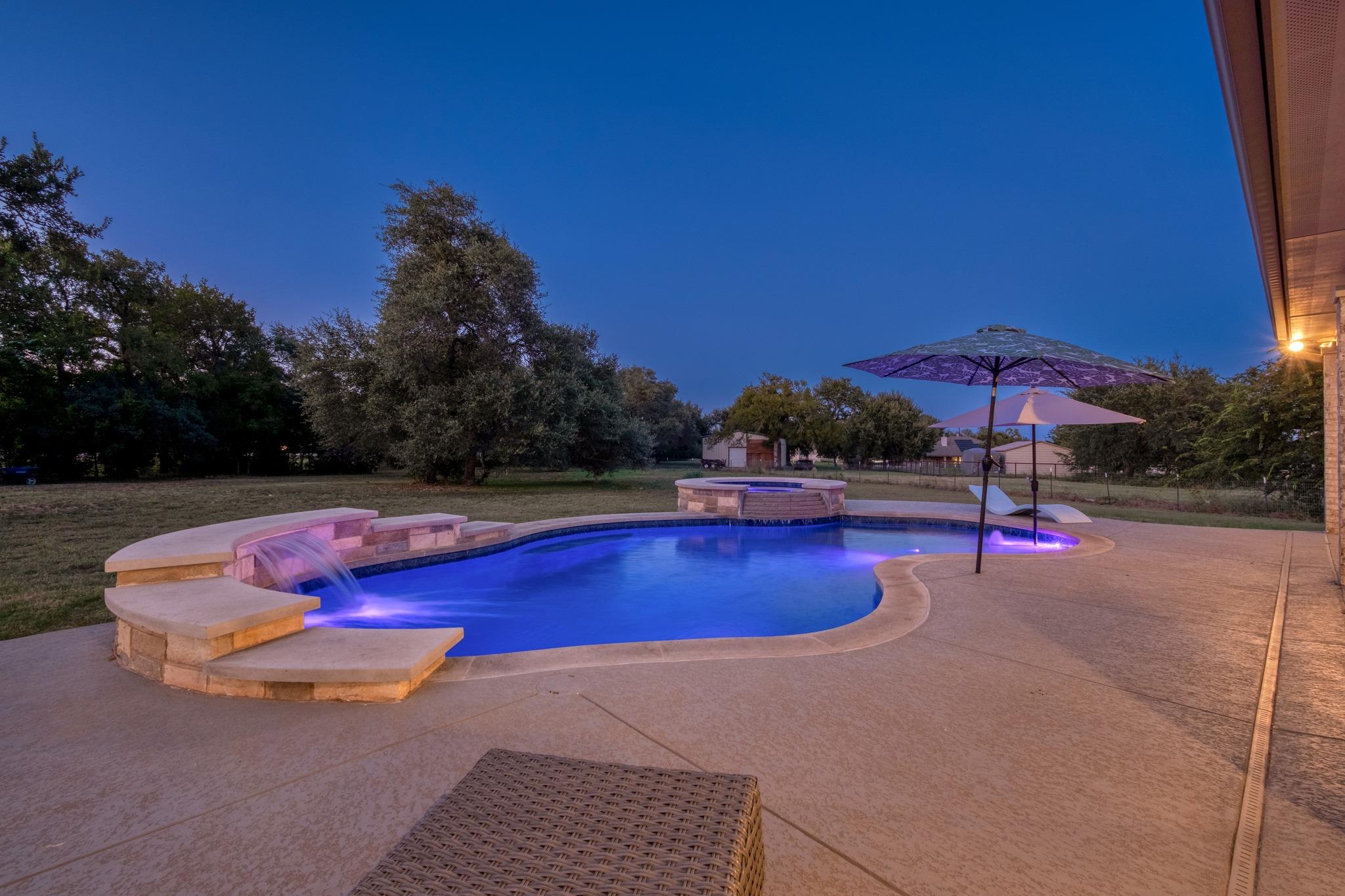 101 Enclave Park, Georgetown, TX 78633 — photo 1