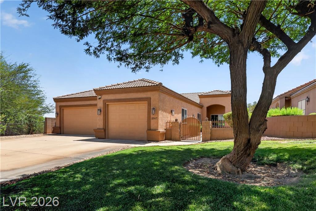 2517  Links Drive, Laughlin, NV 89029 — photo 1