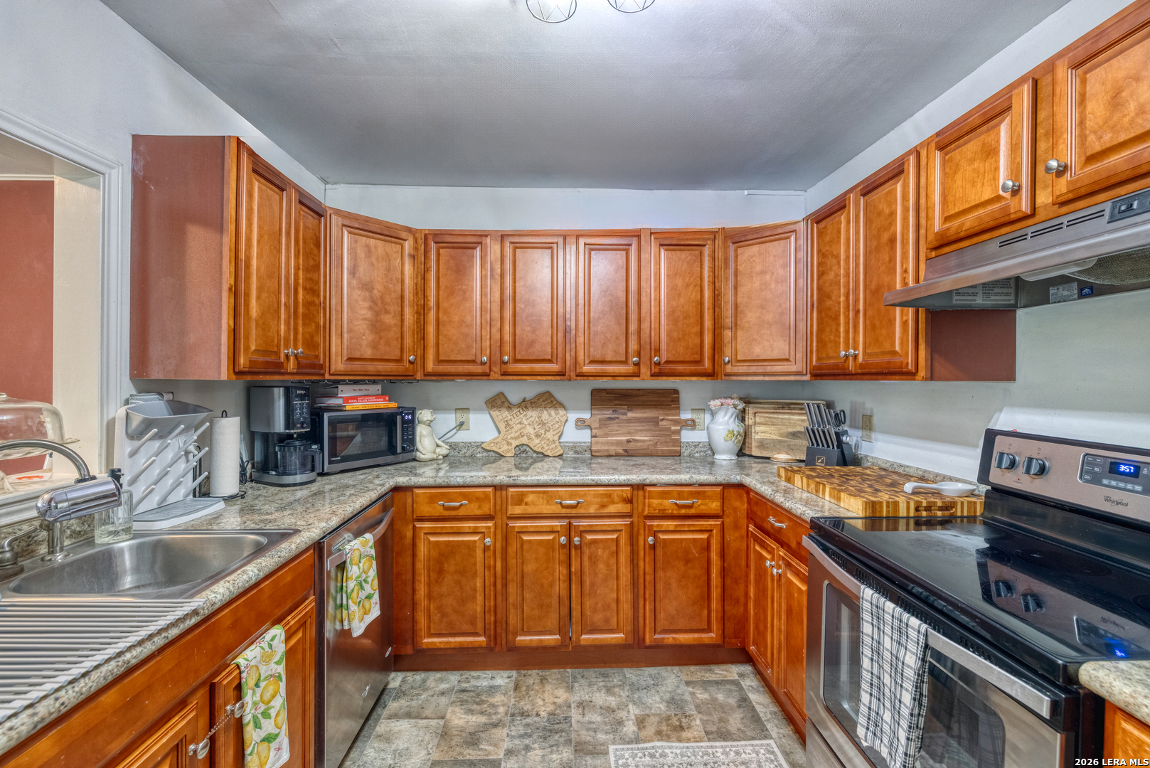 806 GETTY ST, ,  78801 — photo 1