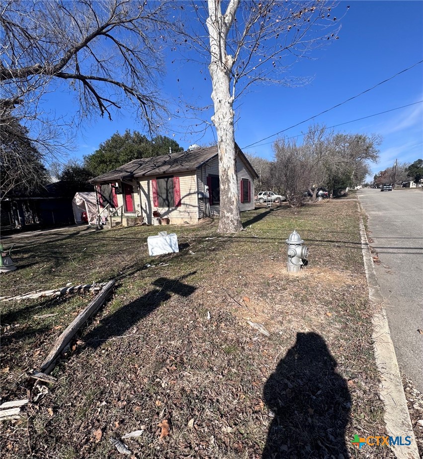 795 E Mather Street, New Braunfels, TX 78130 — photo 1