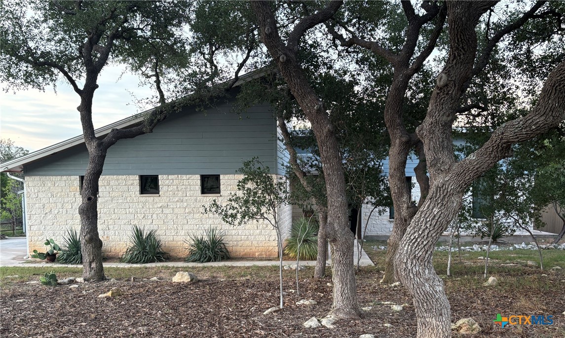 172 Bluff Trail, Dripping Springs, TX 78620 — photo 1