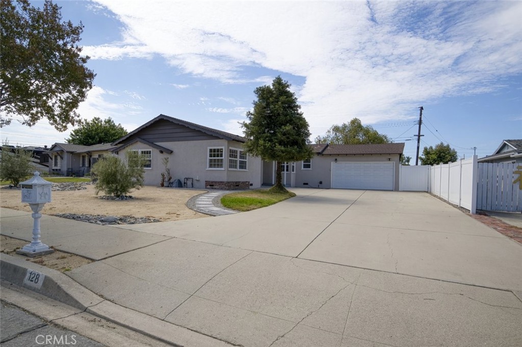 128 W Gaillard Street, Glendora, CA 91740 — photo 1