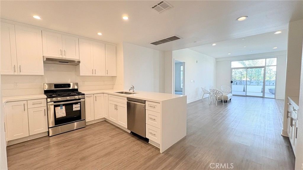 56 E Duarte Road #320, Arcadia, CA 91006 — photo 1