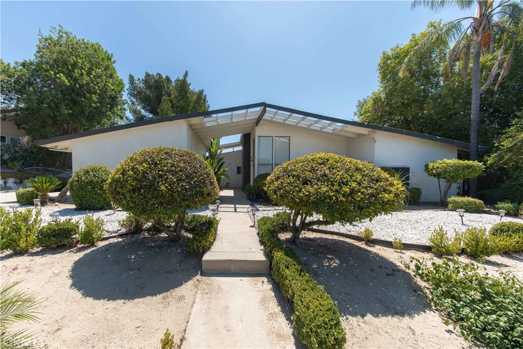 16594 Knollwood Drive, Granada Hills, CA 91344 — photo 1