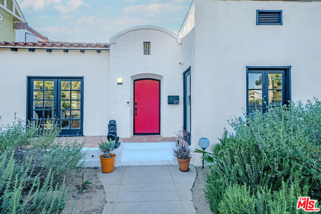 173 S Kingsley Drive, Los Angeles, CA 90004 — photo 1