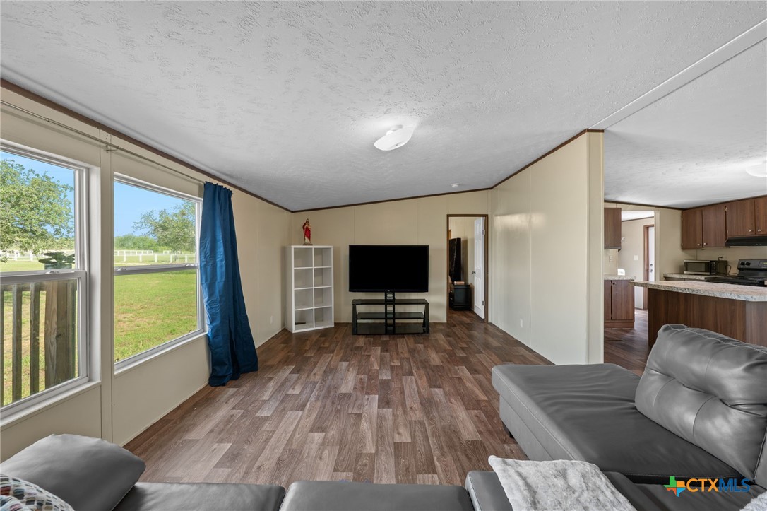 8954 County Road 128, Floresville, TX 78114 — photo 1
