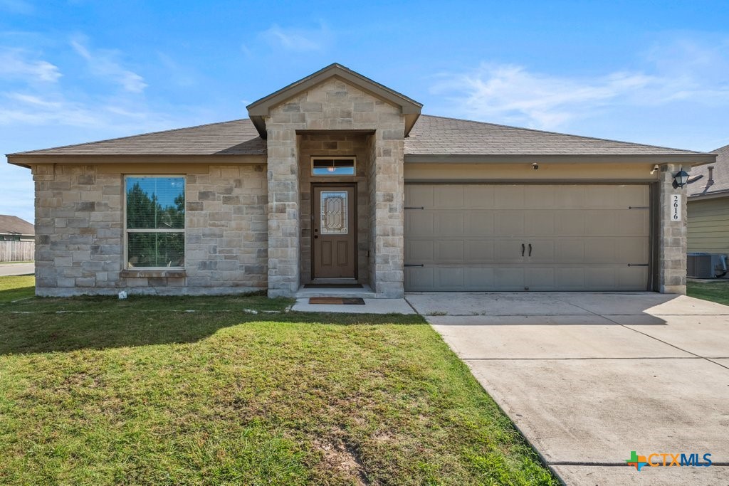 2616 Diamondback Trail, New Braunfels, TX 78130 — photo 1