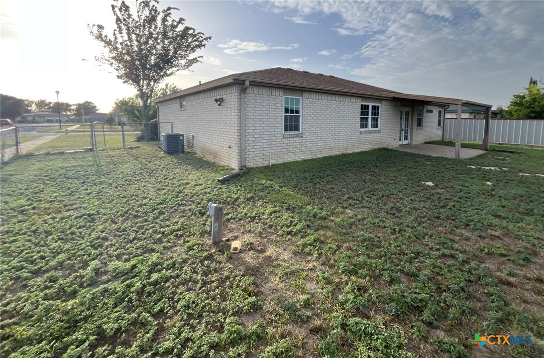 2810 Derby, Killeen, TX 76549 — photo 1