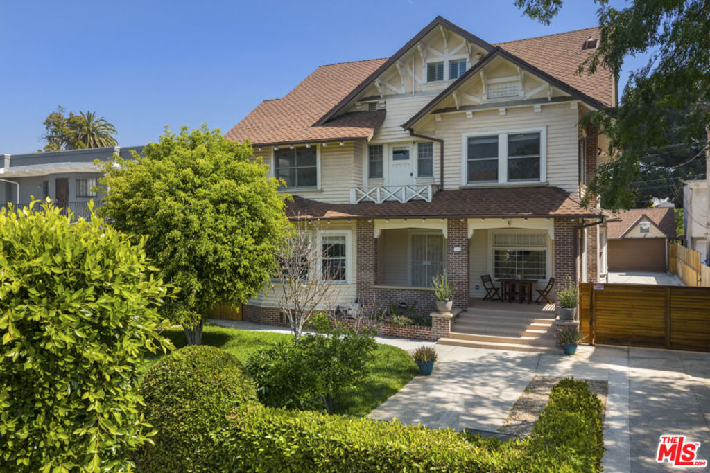 1810 Westmoreland Boulevard, Los Angeles, CA 90006 — photo 1