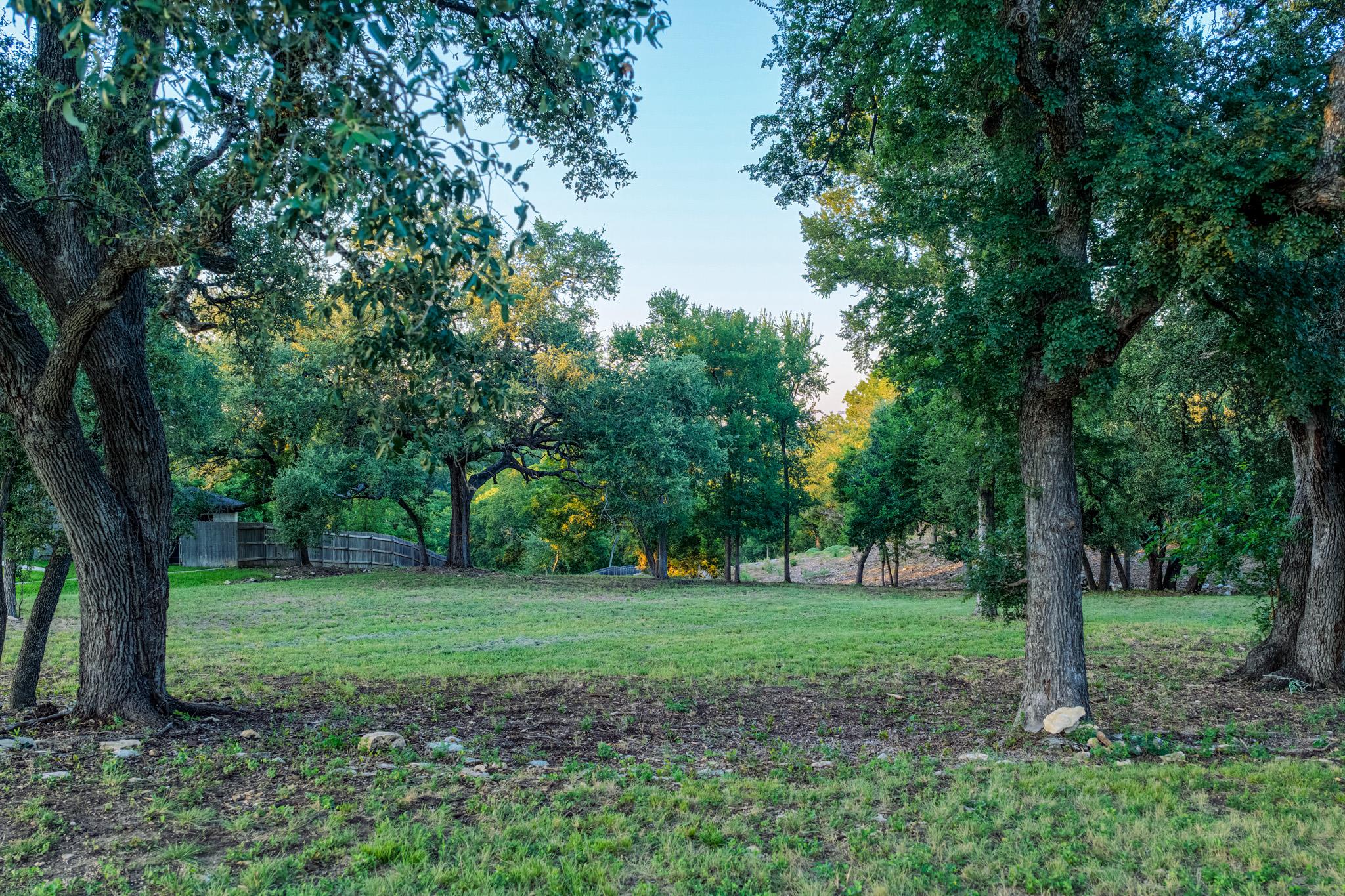 654 Creekside, Belton, TX 76513 — photo 1