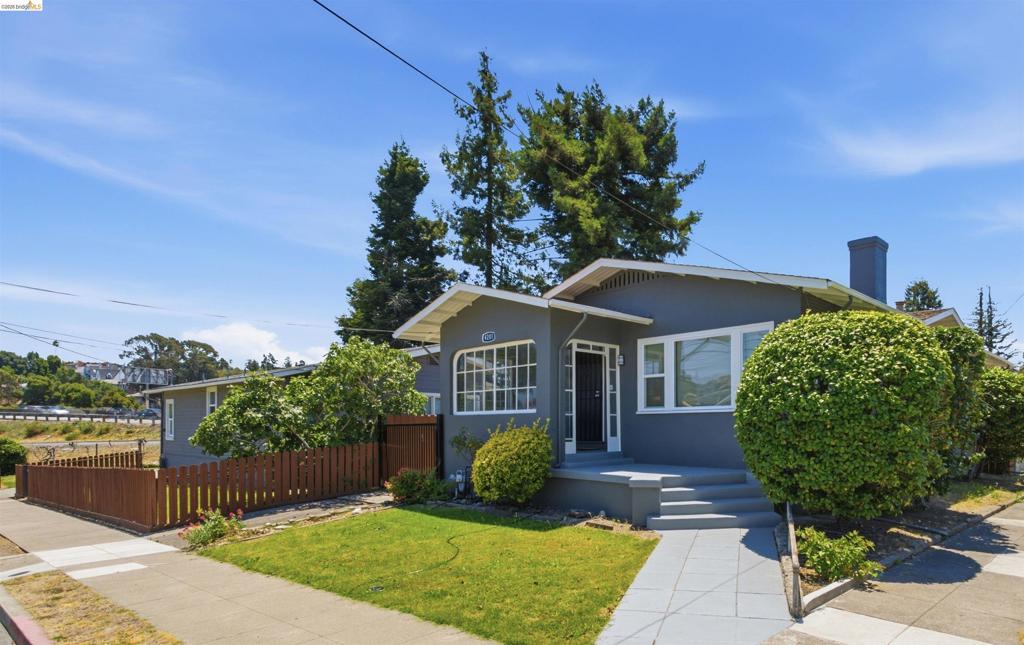 4201 Redding Street, Oakland, CA 94619 — photo 1
