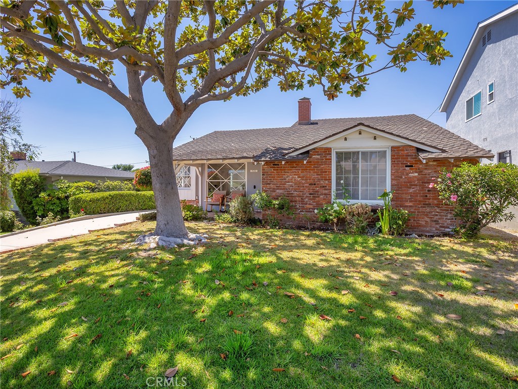 521 Bethany Road, Burbank, CA 91504 — photo 1