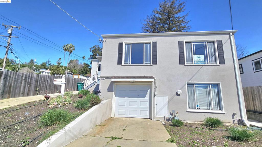 7856 Ney Ave, Oakland, CA 94605 — photo 1