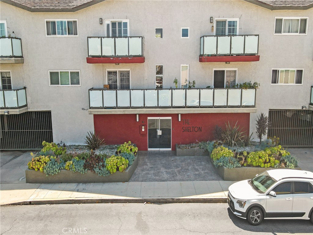525 S Shelton Street 205, Burbank, CA 91506 — photo 1