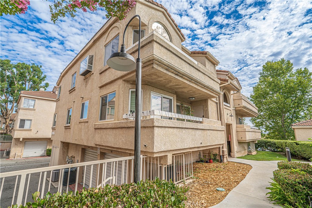 19845 Sandpiper Place 144, Newhall, CA 91321 — photo 1