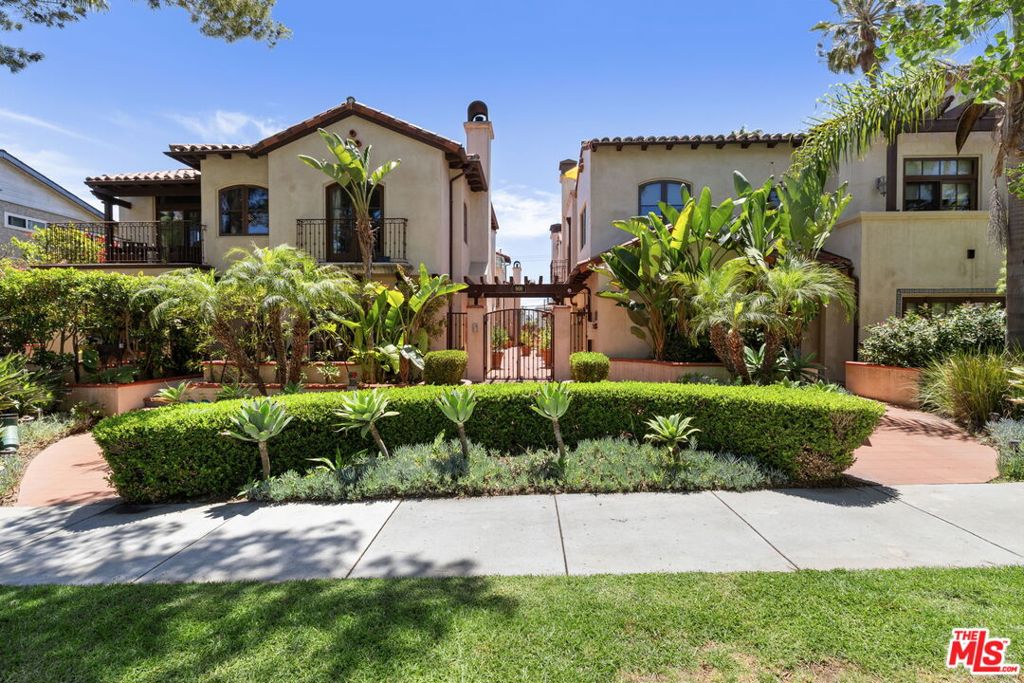 908 17th Street 4, Santa Monica, CA 90403 — photo 1