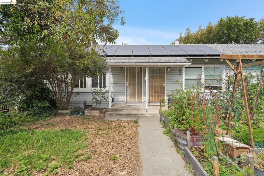 33 W Bissell, Richmond, CA 94801 — photo 1