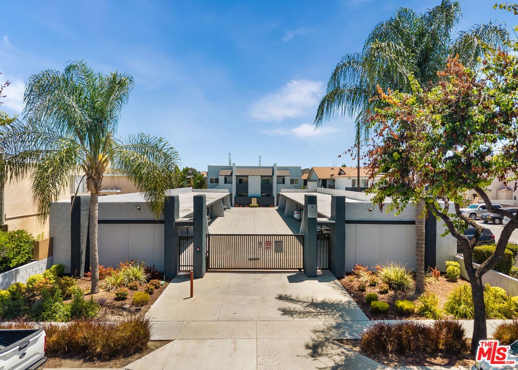 9900 Ramona Street, Bellflower, CA 90706 — photo 1