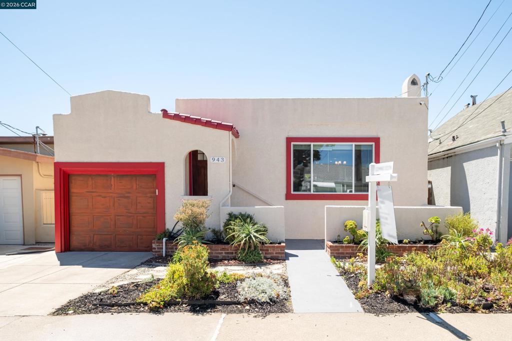 943 36Th St, Richmond, CA 94805 — photo 1