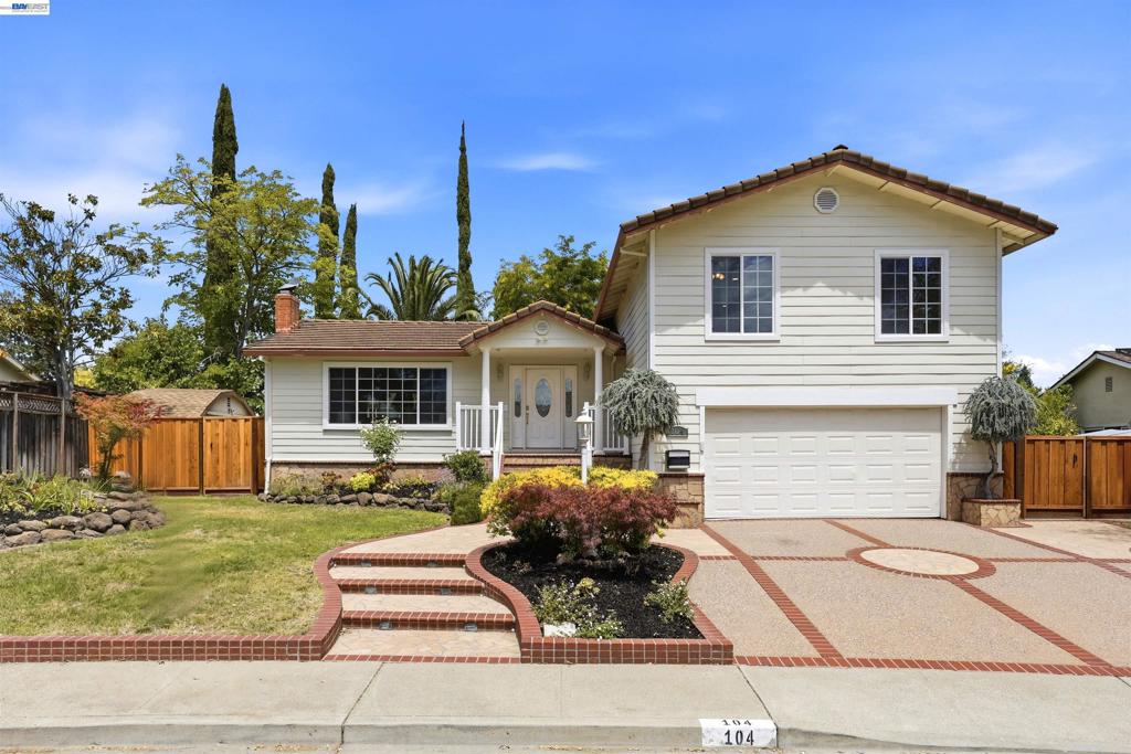 104 Scarboro Pl, San Ramon, CA 94583 — photo 1