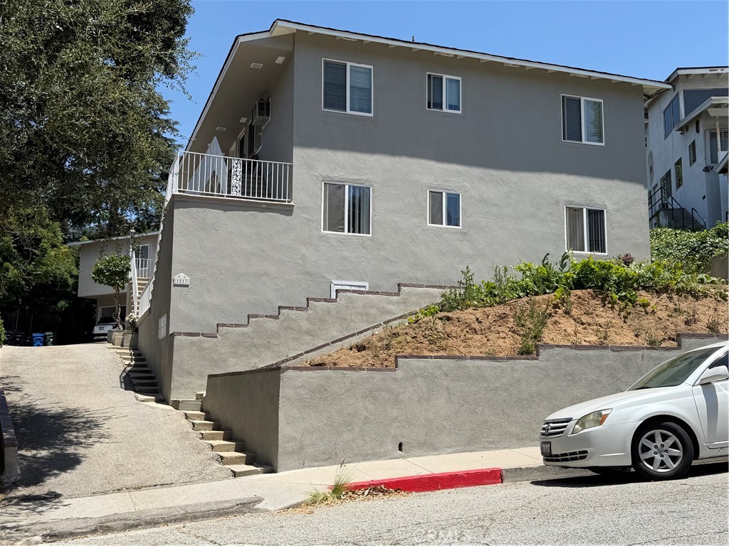 1817 Verdugo Loma, Glendale, CA 91208 — photo 1