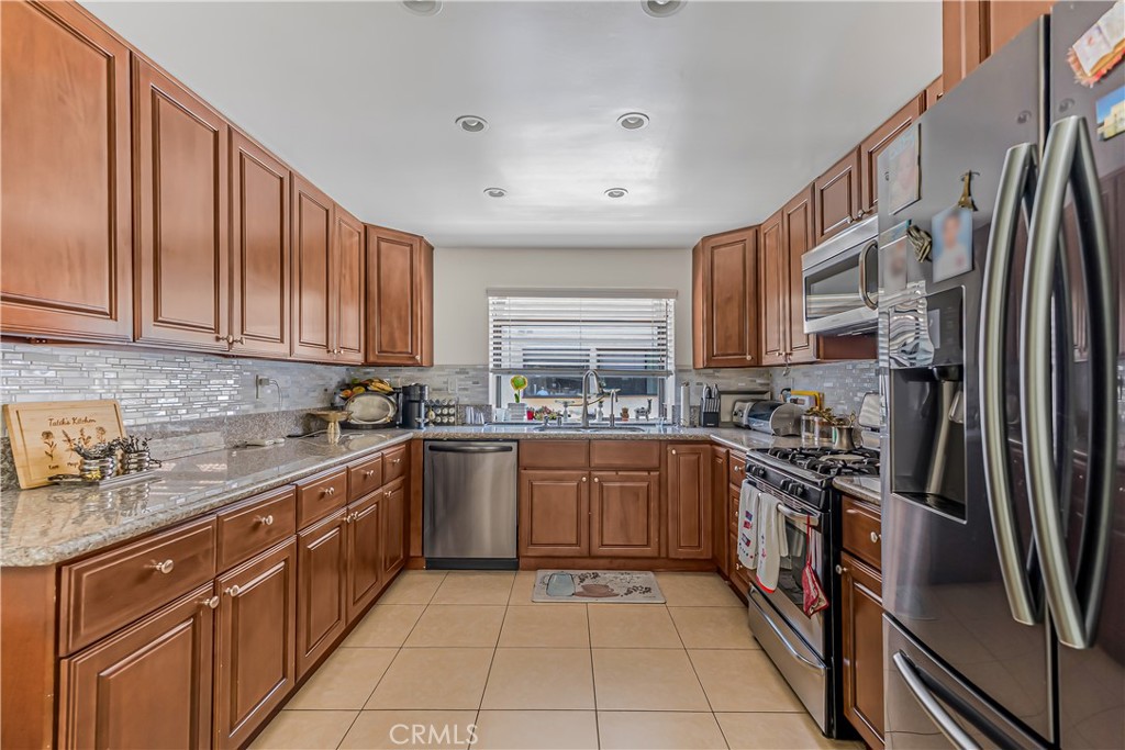 10009 Topanga Canyon Boulevard 5, Chatsworth, CA 91311 — photo 1