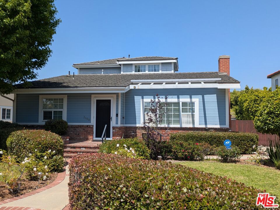 3158 Grand View Boulevard, Los Angeles, CA 90066 — photo 1