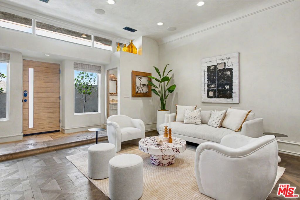 2408 34th Street 4, Santa Monica, CA 90405 — photo 1