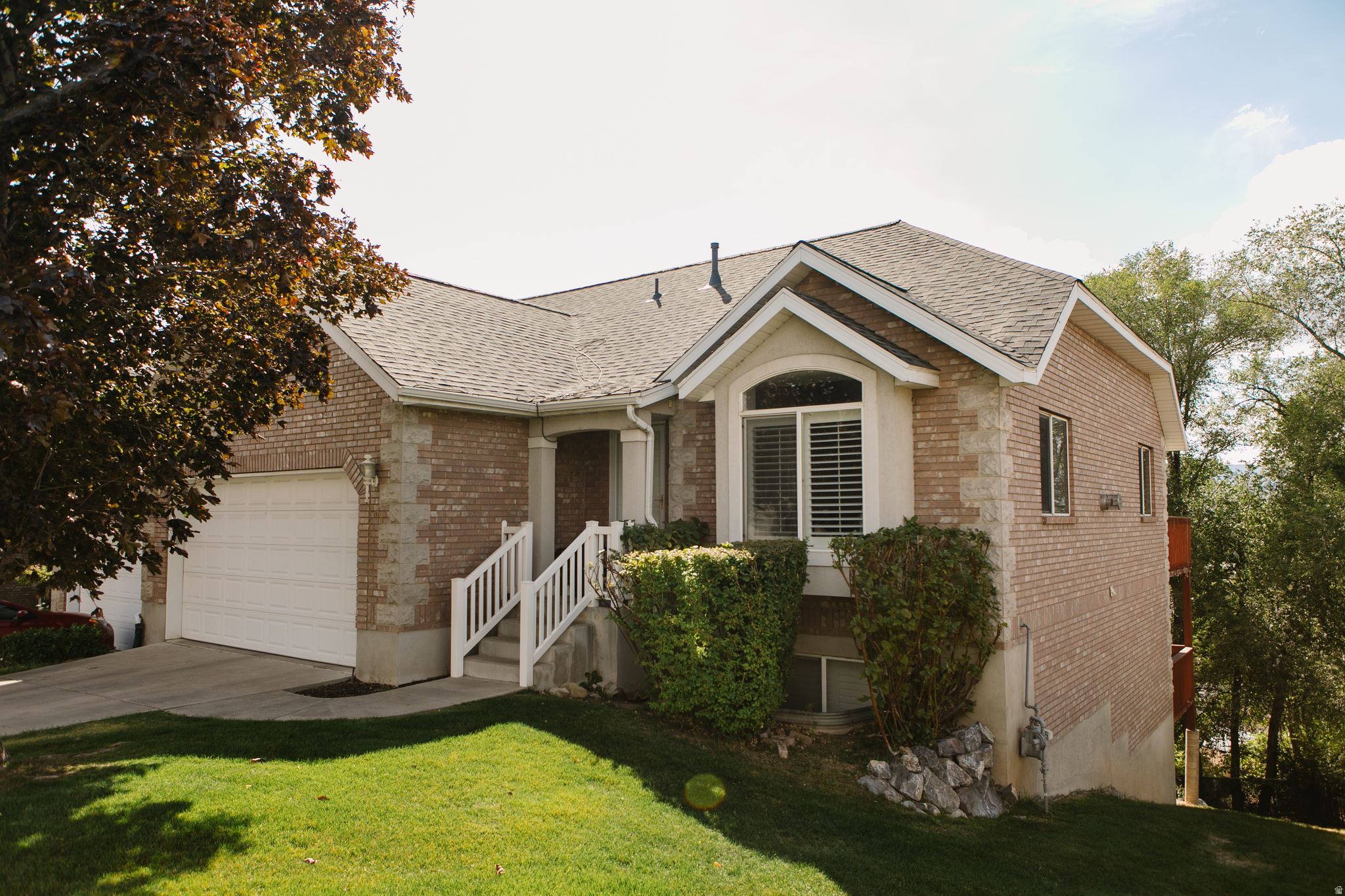 104 S RIDGEVIEW DR, Orem, UT 84058 — photo 1