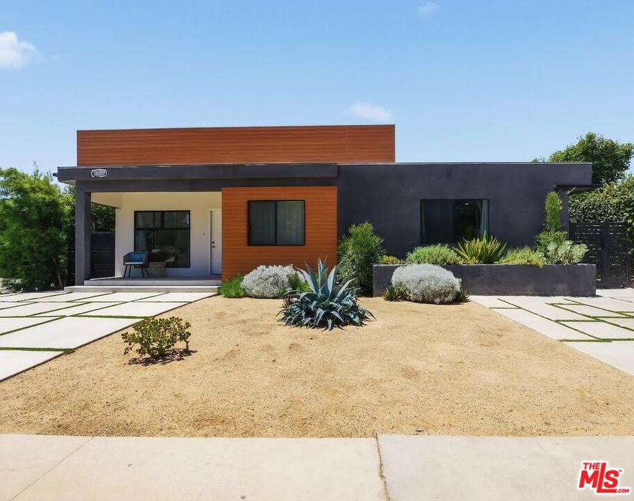 3629 Corinth Avenue, Los Angeles, CA 90066 — photo 1