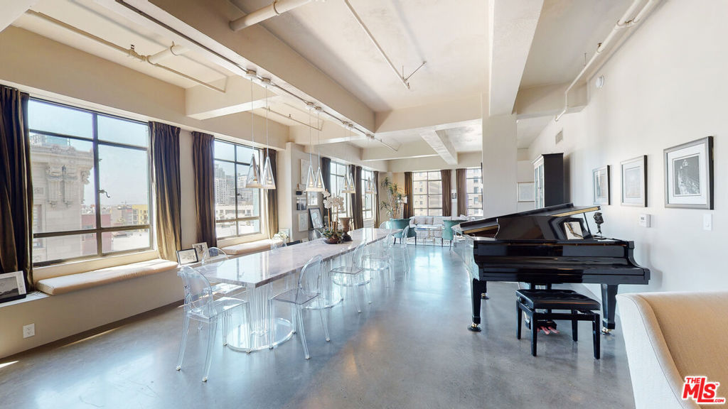 849 S Broadway 708, Los Angeles, CA 90014 — photo 1