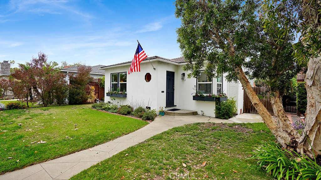 292 Monrovia, Long Beach, CA 90803 — photo 1