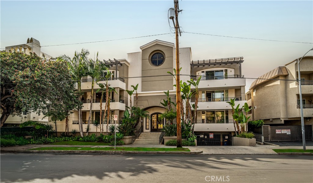 4637 Willis Avenue 306, Sherman Oaks, CA 91403 — photo 1