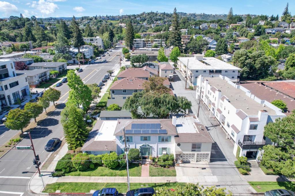 580590 Chestnut Street, San Carlos, CA 94070 — photo 1