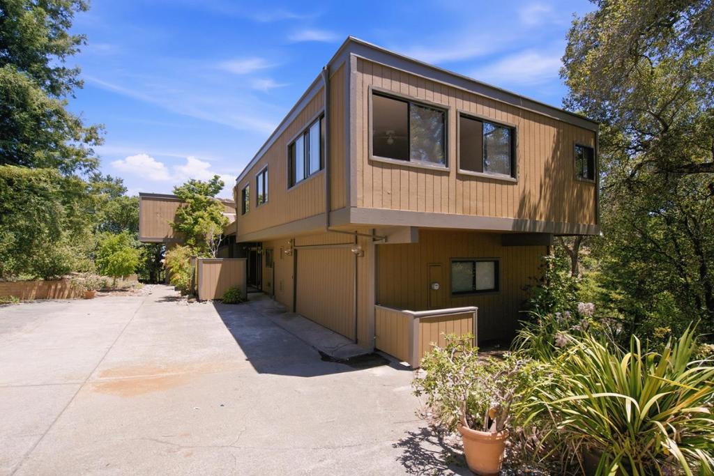 285 Escobar Road, Portola Valley, CA 94028 — photo 1