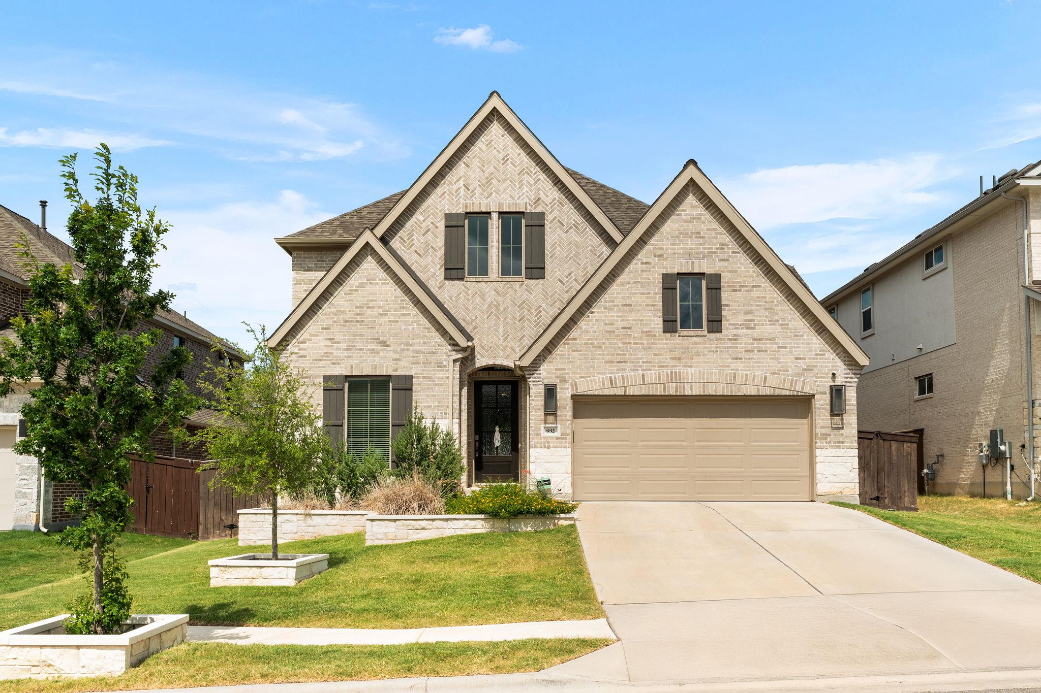 932 Mollie McBride, Leander, TX 78641 — photo 1