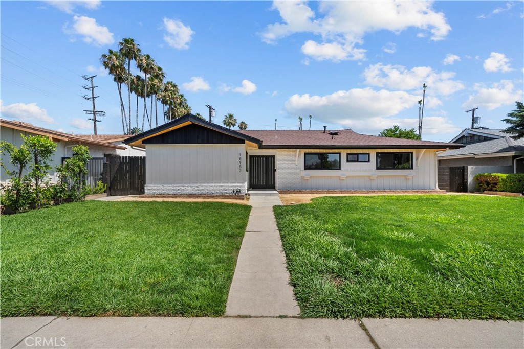 16953 San Jose Street, Granada Hills, CA 91344 — photo 1