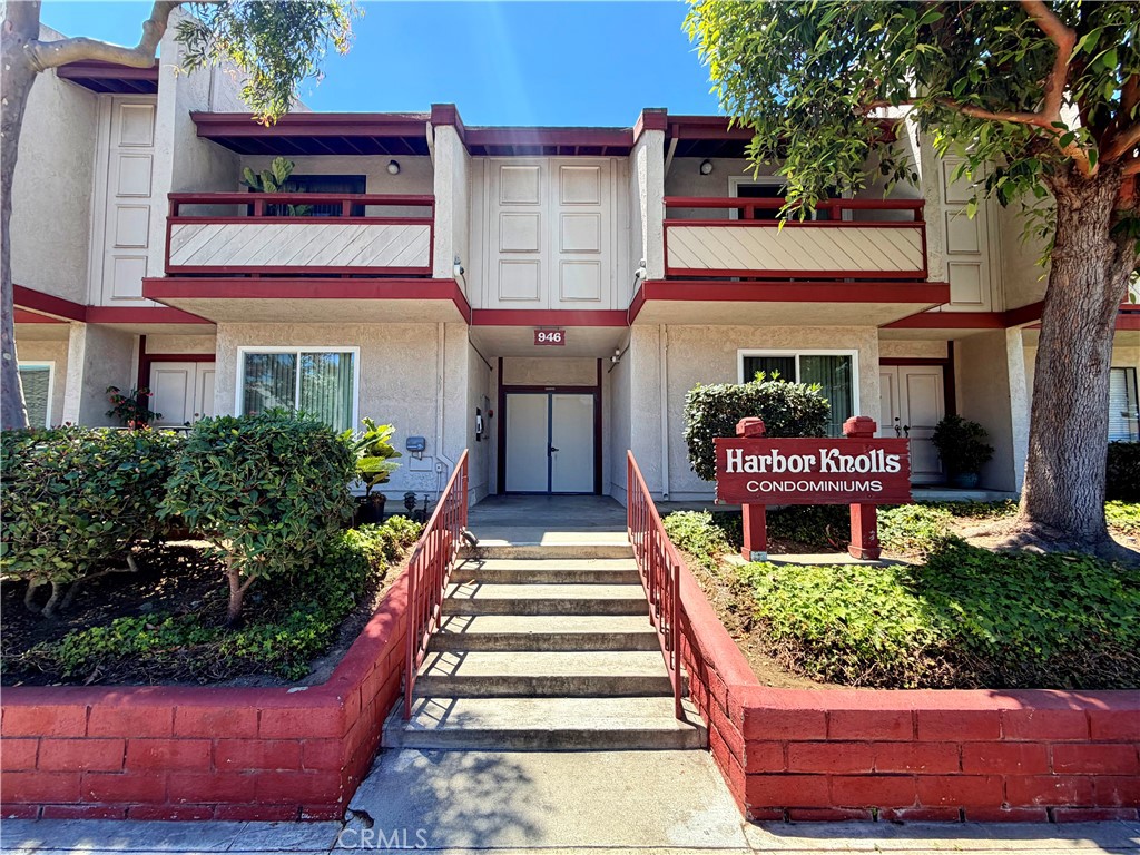 946 W 220th 218, Torrance, CA 90502 — photo 1