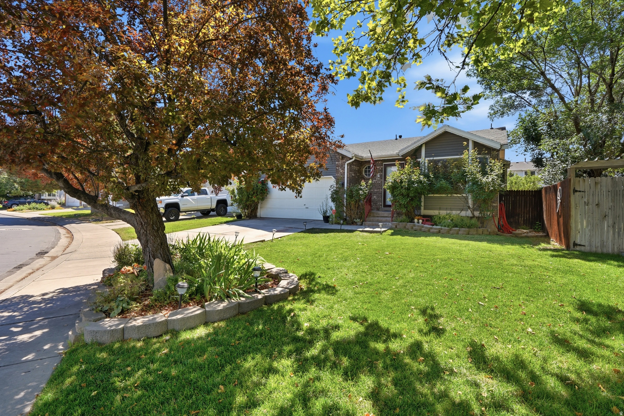 7930 S PALLADIUM DR, West Jordan, UT 84088 — photo 1