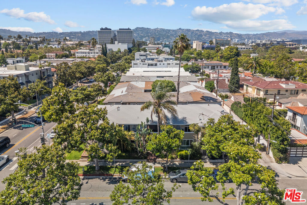 272 S Doheny Drive, Beverly Hills, CA 90211 — photo 1