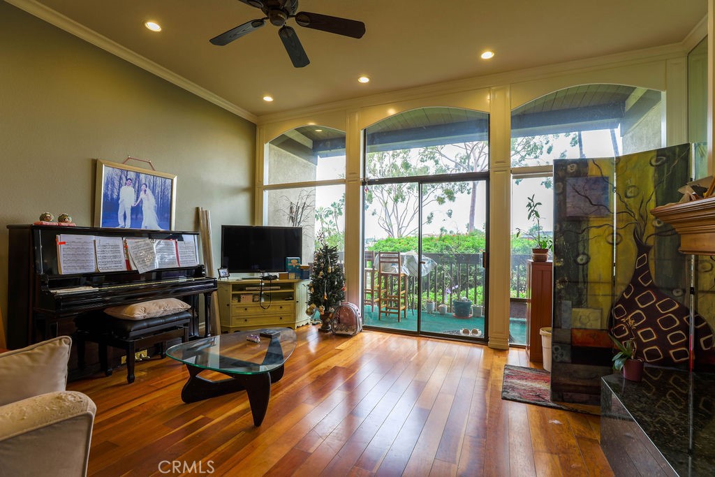5103 Marina Pacifica Drive South Key# 20, Long Beach, CA 90803 — photo 1