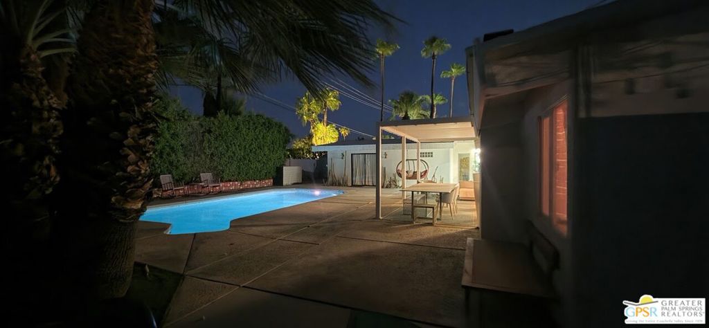 796 E Racquet Club Road, Palm Springs, CA 92262 — photo 1