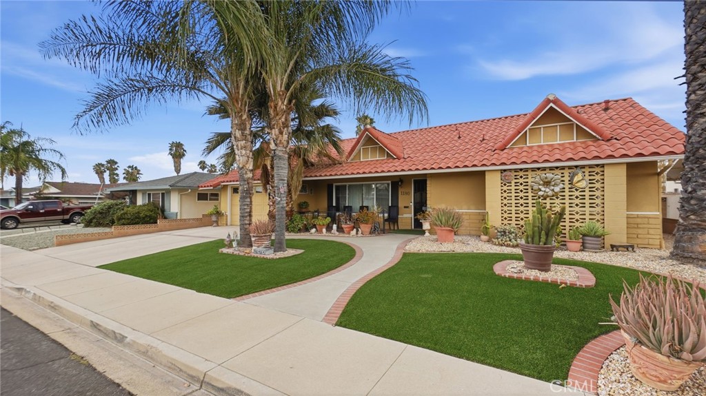 1180 Amberwood, Hemet, CA 92543 — photo 1