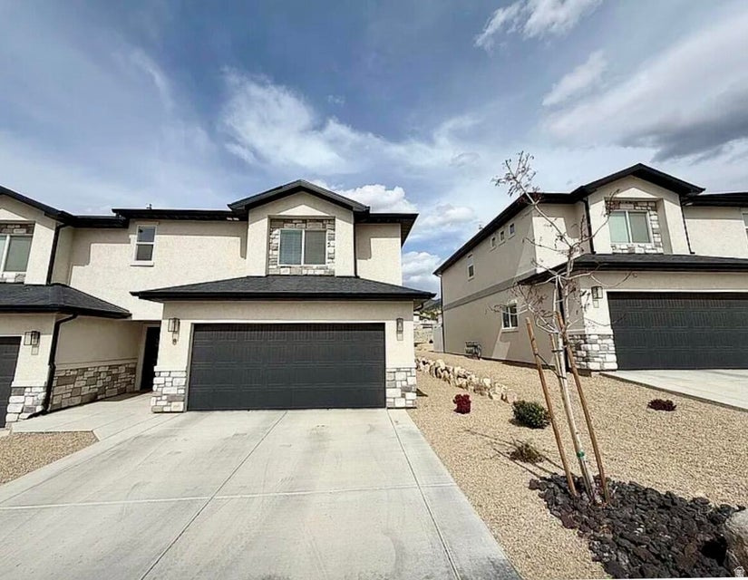 668 E FIDDLERS COVE DR #8, Cedar City, UT 84721 — photo 1