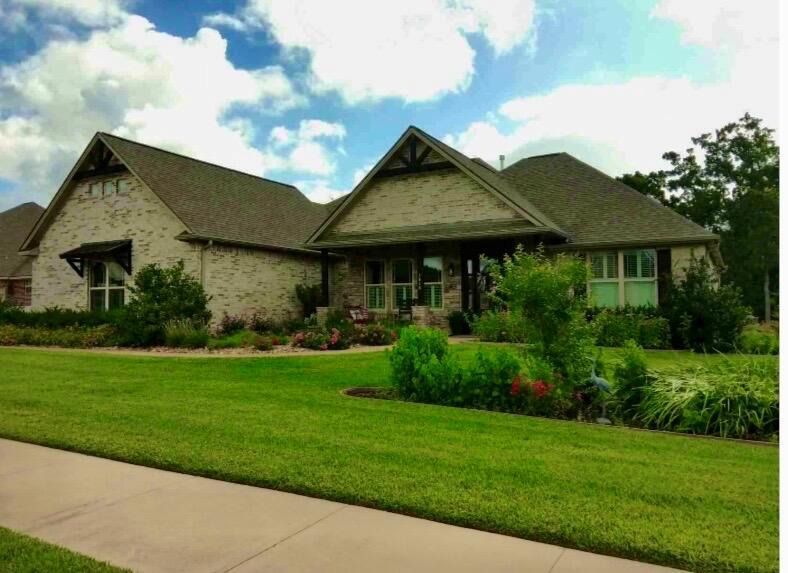 1910  Spanish Moss Dr, College Station, TX 77845 — photo 1