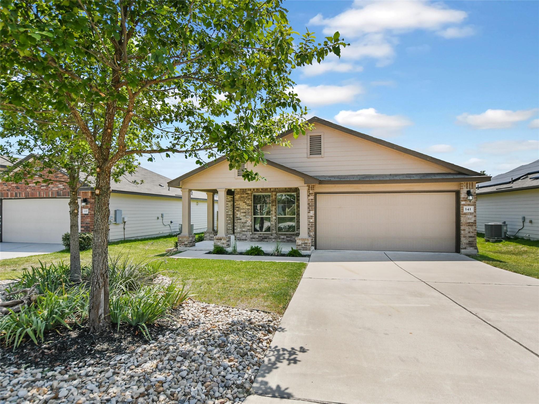 141  Igneous Ln, Jarrell, TX 76537 — photo 1