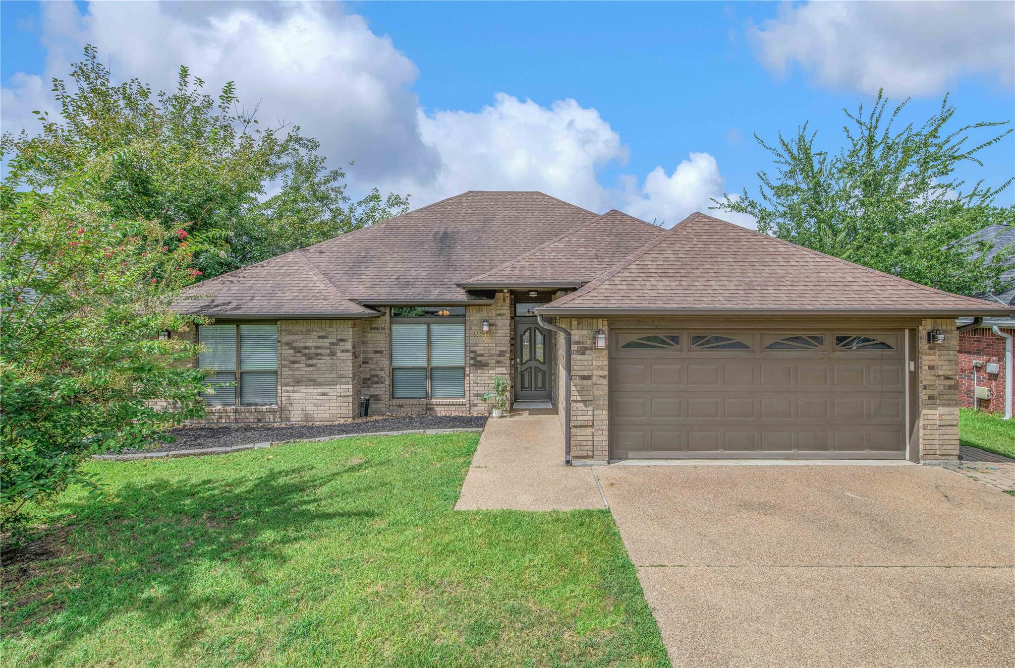 2810  Rayado Ct N, College Station, TX 77845 — photo 1