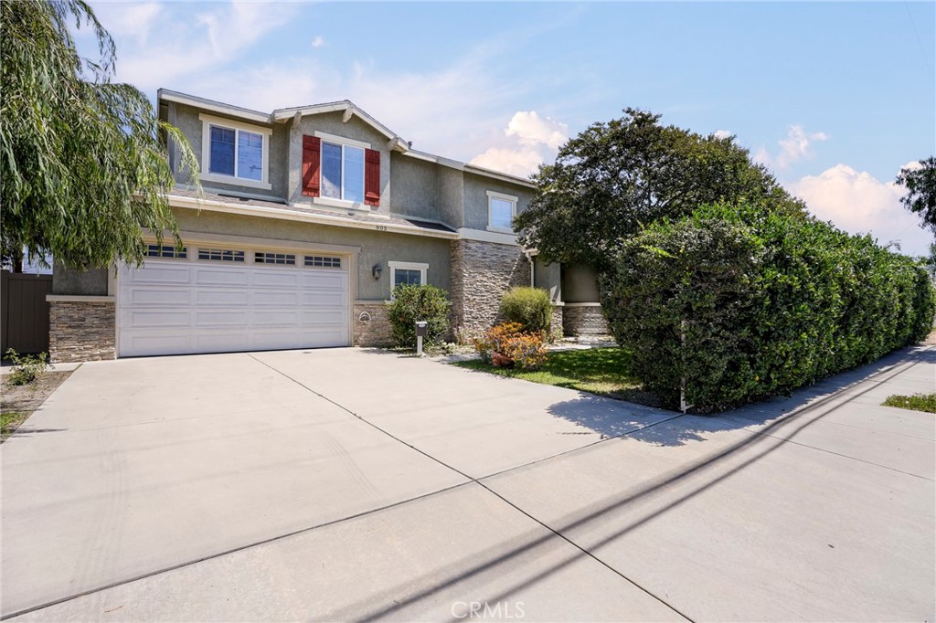 903 W Gladstone Street, Azusa, CA 91702 — photo 1